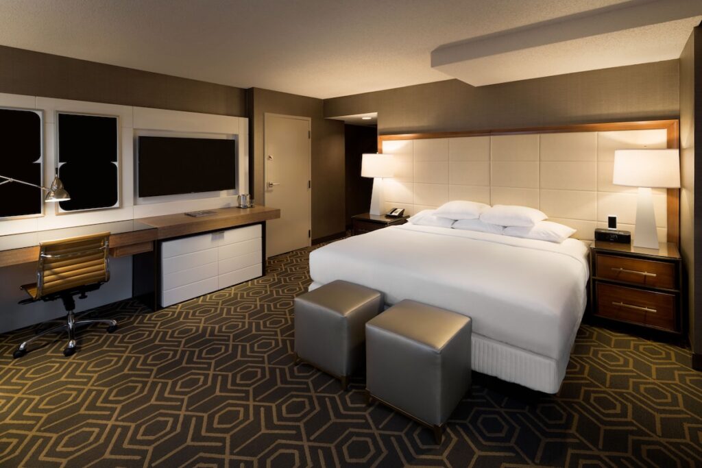 DoubleTree by Hilton Hotel Dallas Campbell Centre - Image 3