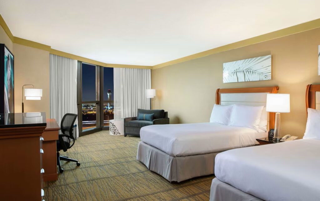DoubleTree by Hilton Hotel Miami Airport & Convention Center - Image 2