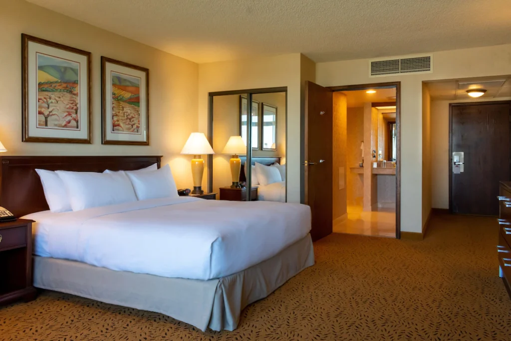 DoubleTree by Hilton San Jose - Image 4