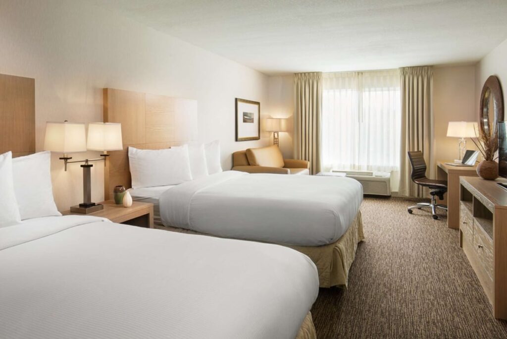 DoubleTree by Hilton Vancouver - Image 3