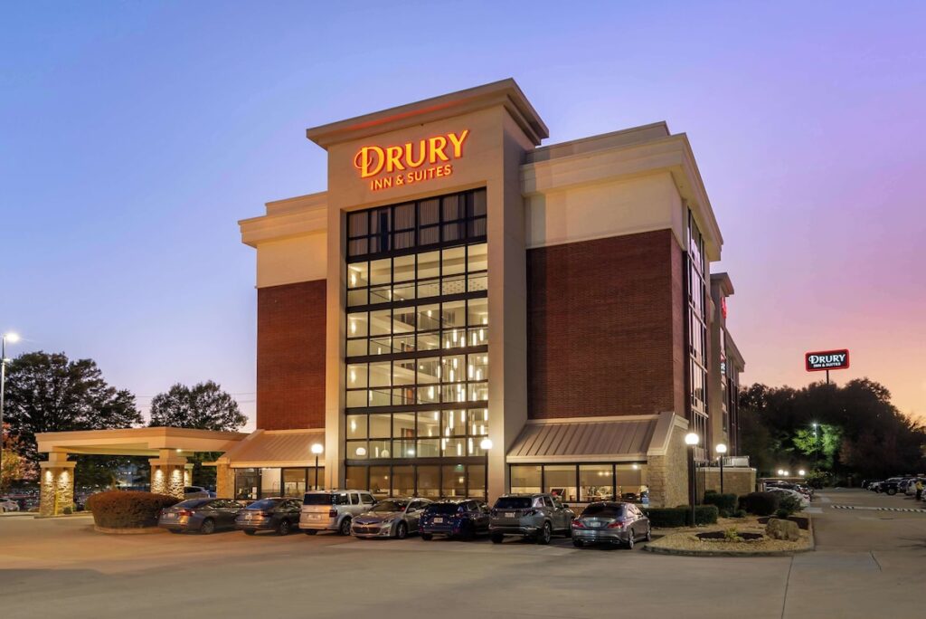 Drury Inn & Suites Atlanta Airport - Image 2