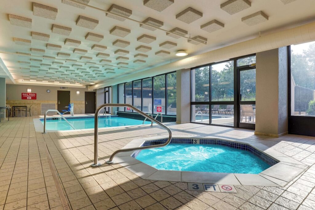 Drury Inn & Suites Atlanta Marietta - Image 4