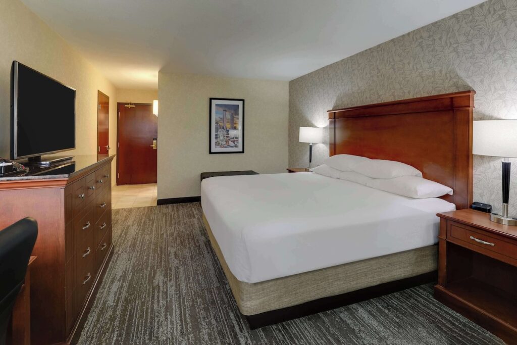 Drury Inn & Suites Atlanta Marietta - Image 7
