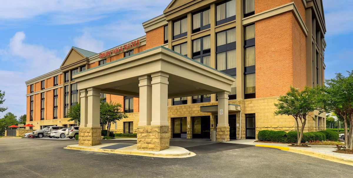 Drury Inn & Suites Birmingham Lakeshore Drive
