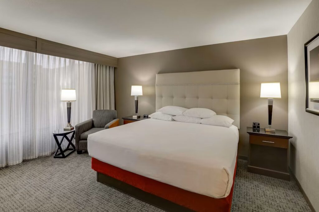 Drury Inn & Suites Columbus Dublin - Image 2