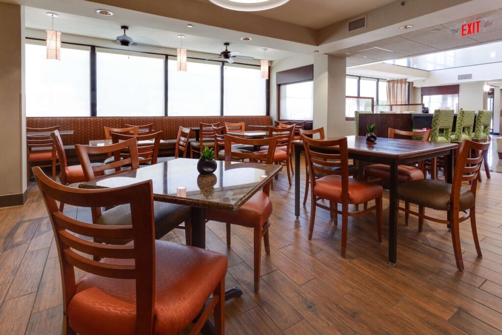 Drury Inn & Suites Denver Tech Center - Image 4