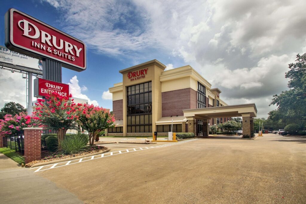 Drury Inn & Suites Houston Galleria - Image 1