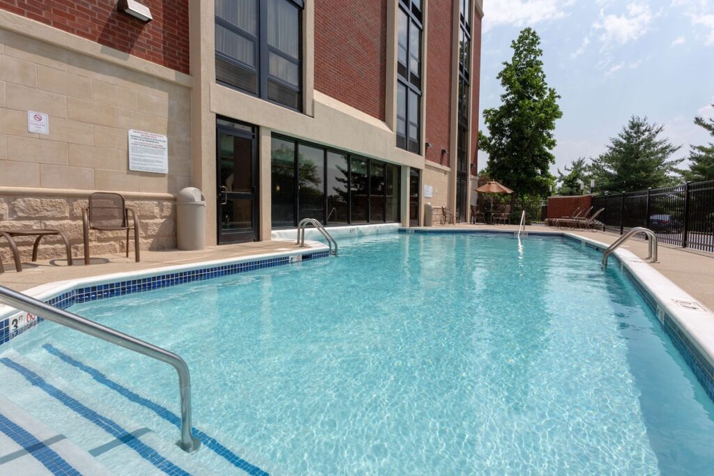 Drury Inn & Suites Nashville Airport - Image 4