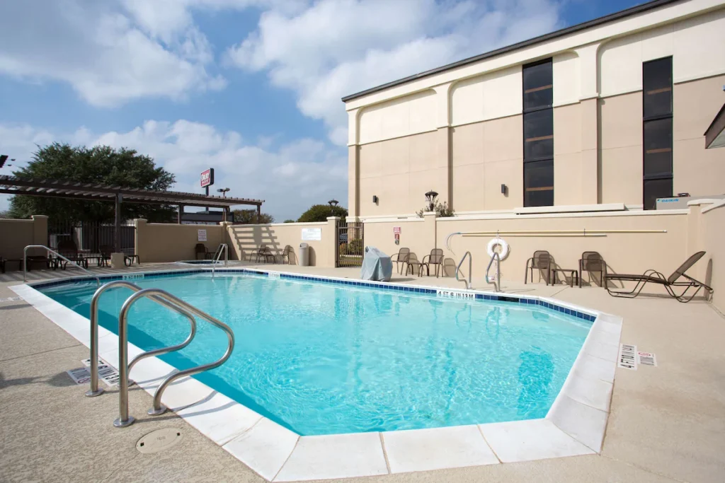 Drury Inn & Suites San Antonio Northeast - Image 3