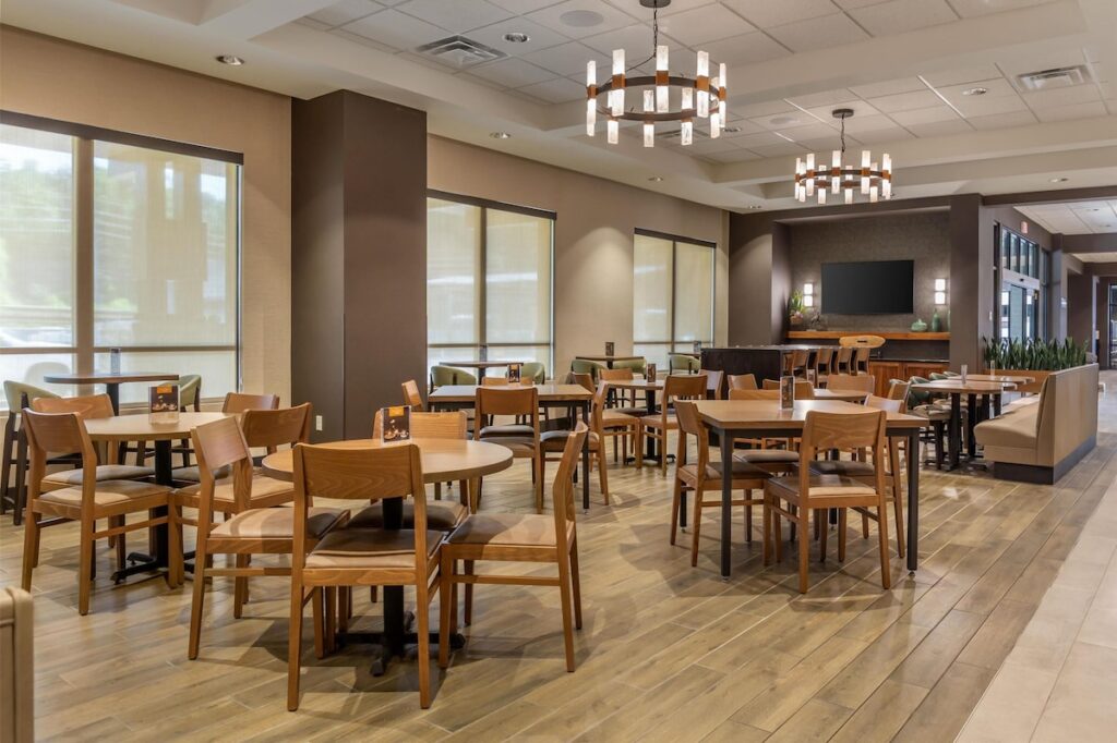 Drury Plaza Hotel Pigeon Forge - Image 4