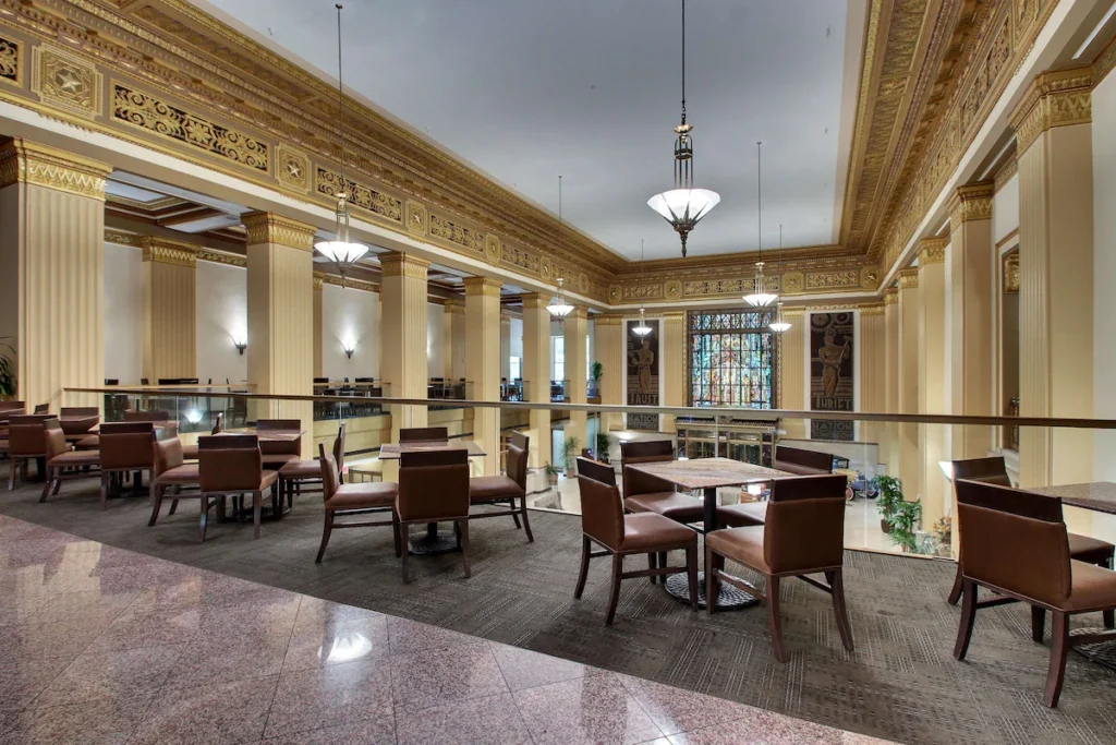 Drury Plaza Hotel San Antonio Riverwalk - Image 4