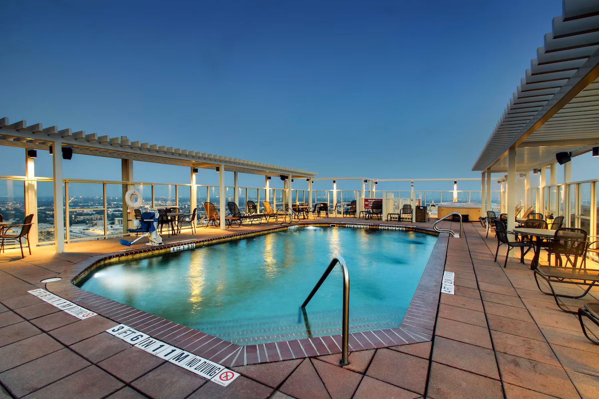 Drury Plaza Hotel San Antonio Riverwalk - Image 5