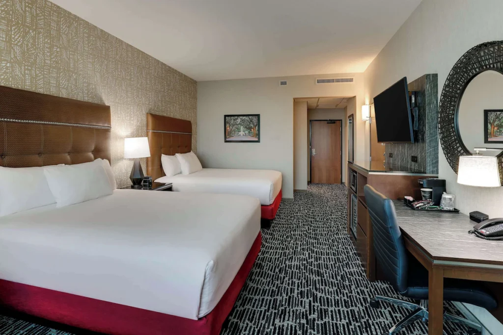 Drury Plaza Hotel Savannah Pooler - Image 6