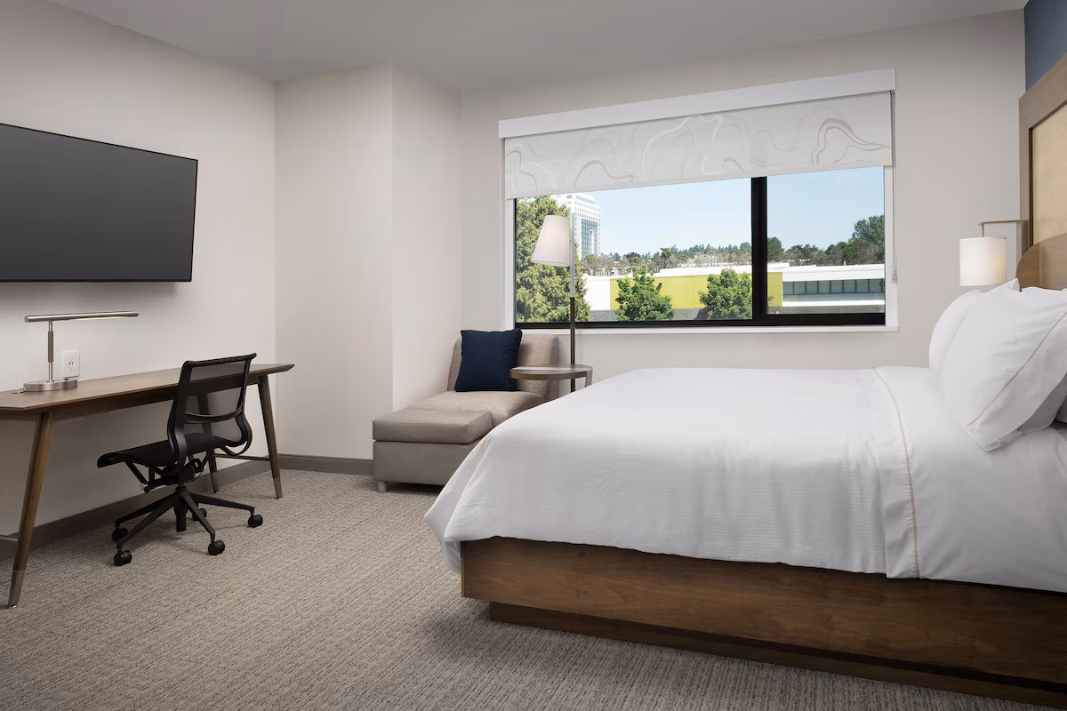 Element Seattle Sea-Tac Airport - Image 4