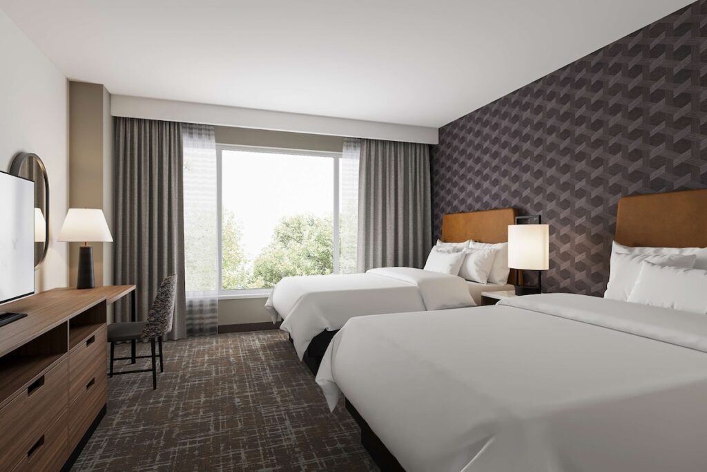 Embassy Suites Huntsville - Image 5