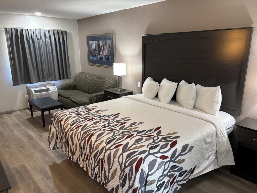 Executive Inn - Panama City Beach - Image 5