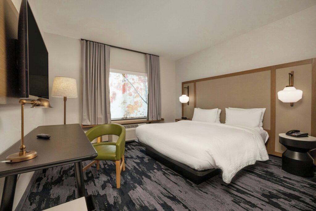 Fairfield Inn & Suites by Marriott Lodi - Image 4