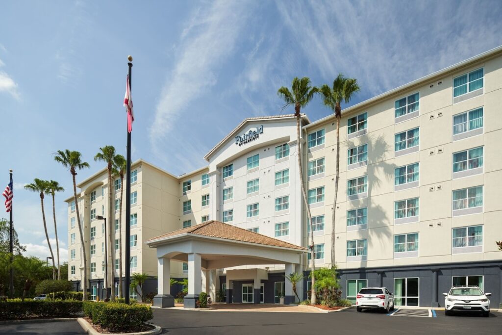 Fairfield Inn & Suites by Marriott Orlando International Drive/Convention Center - Image 2