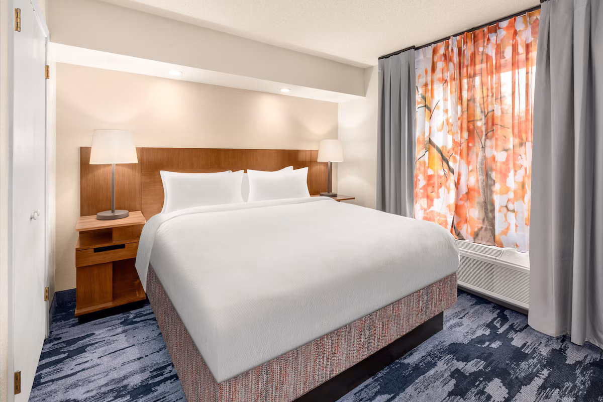 Fairfield Inn & Suites by Marriott San Antonio Downtown/Market Square - Image 3