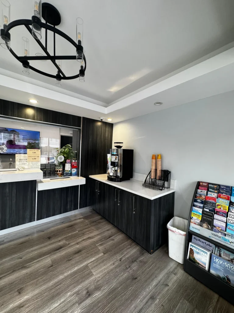 Friendship Motor Inn - Image 4