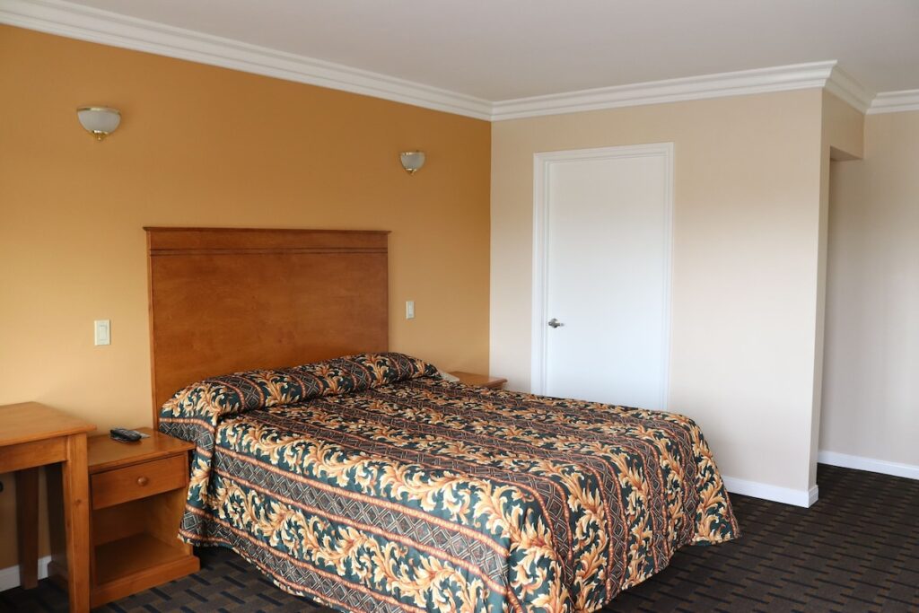 Fullerton Lodge - Image 4