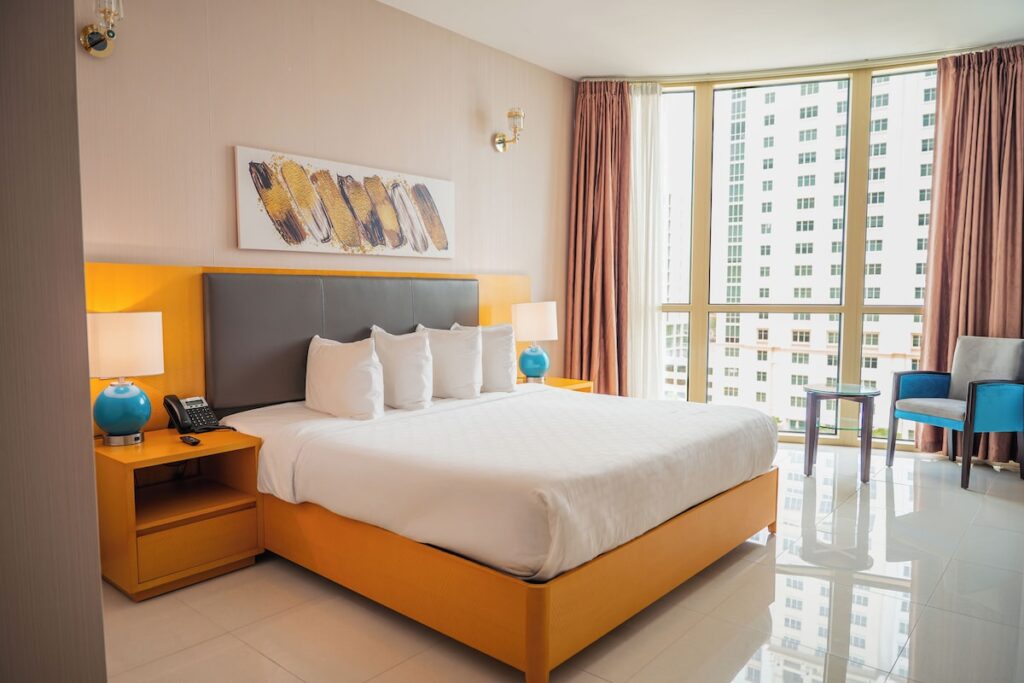 Galaxy Hotel Downtown - Image 4