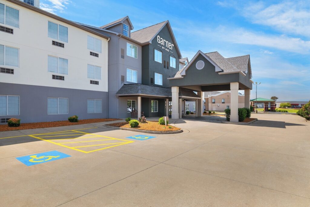 Garner Hotel Paducah West - Image 2