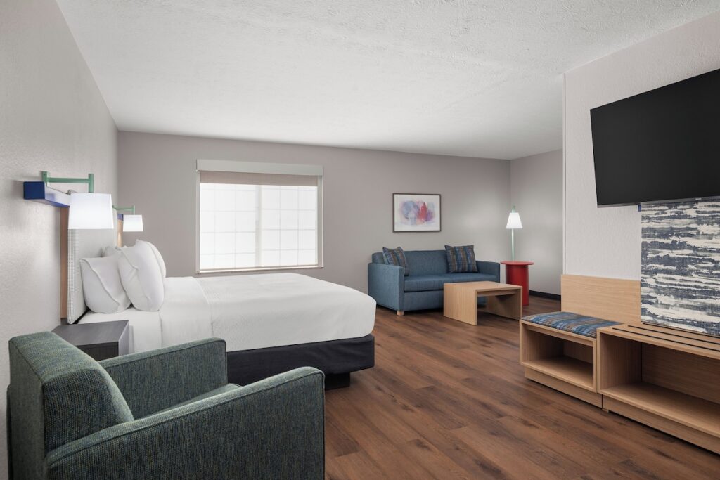 Garner Hotel Paducah West - Image 5