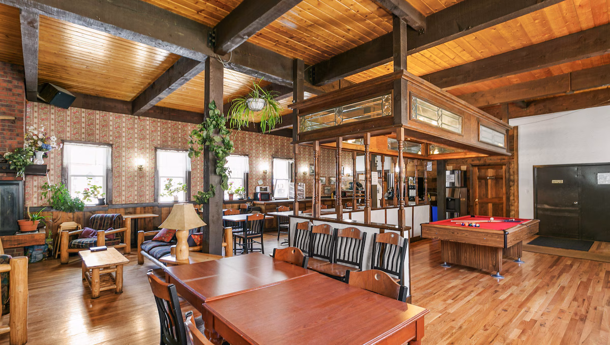 Georgetown Lodge - Image 2