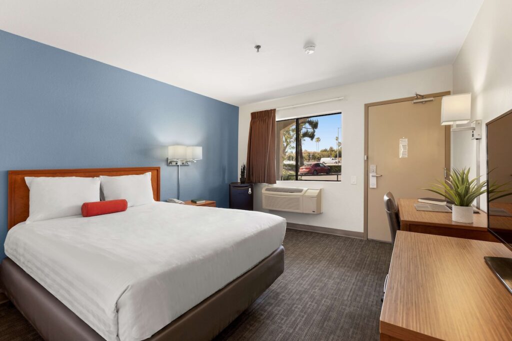 Good Nite Inn Camarillo - Image 4