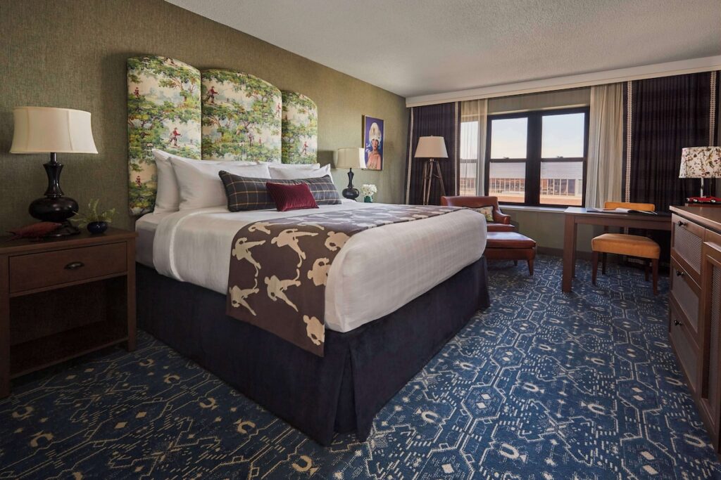 Graduate by Hilton Minneapolis - Image 2