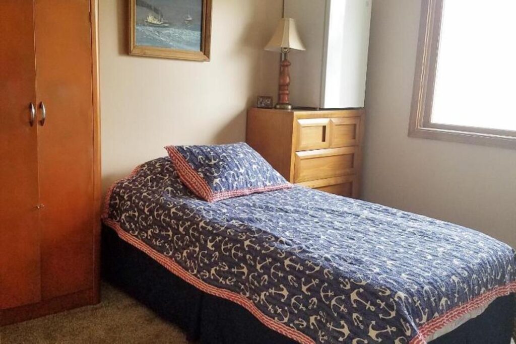 Hampton House - Image 3