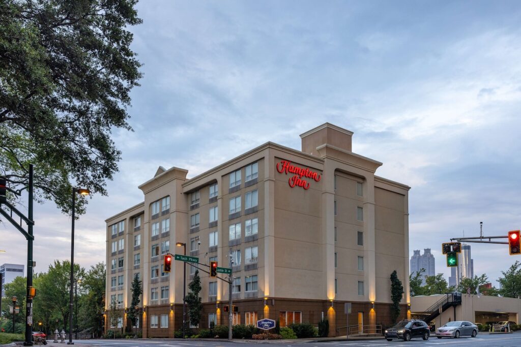Hampton Inn Atlanta-Georgia Tech-Downtown - Image 2