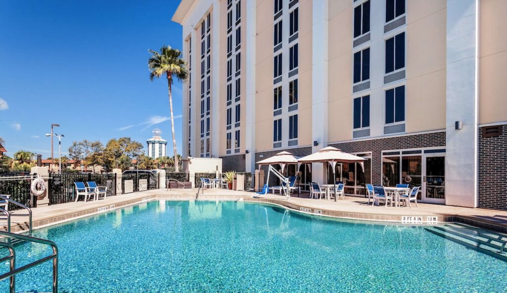 Hampton Inn Orlando Near Universal Blv/International Dr - Image 3