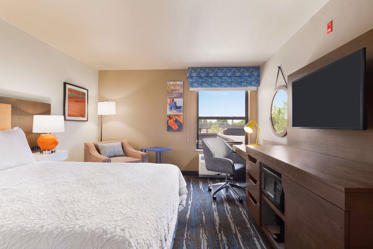 Hampton Inn Sacramento/Rancho Cordova - Image 4