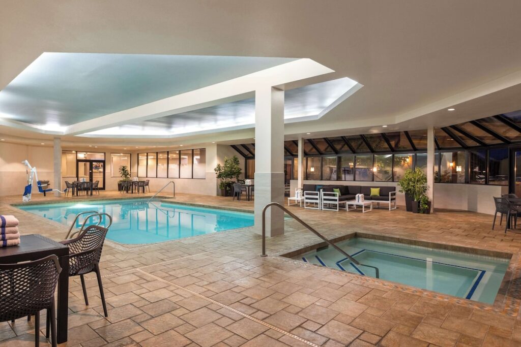 Hampton Inn Spokane Airport - Image 3