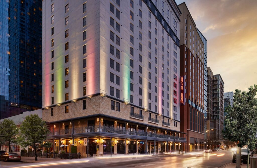 Hampton Inn & Suites Austin - Downtown