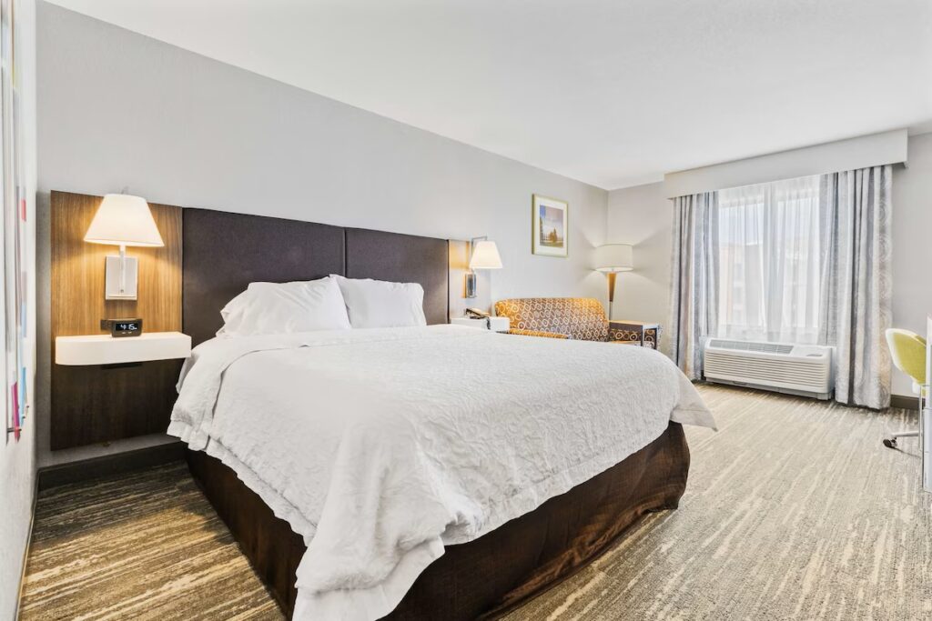 Hampton Inn & Suites Colorado Springs-Air Force Academy/I-25 North - Image 3