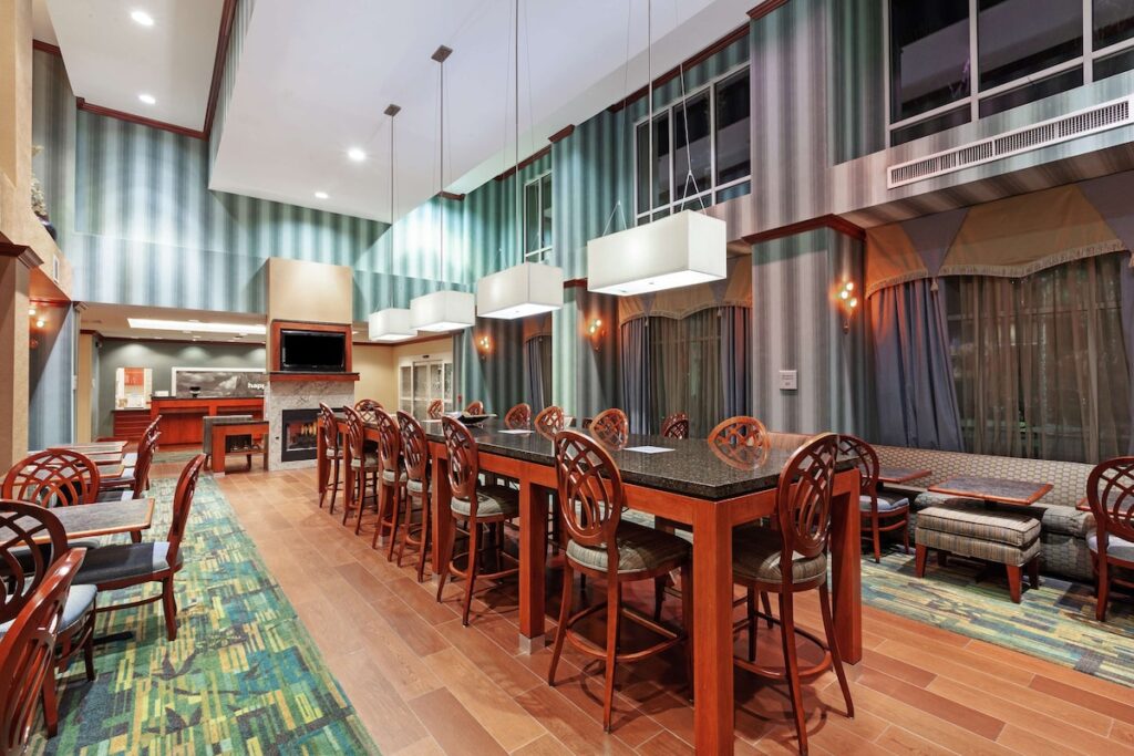 Hampton Inn & Suites El Paso West - Image 4