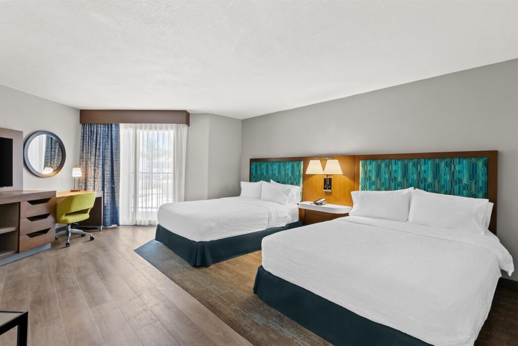 Hampton Inn & Suites Phoenix/Gilbert - Image 3
