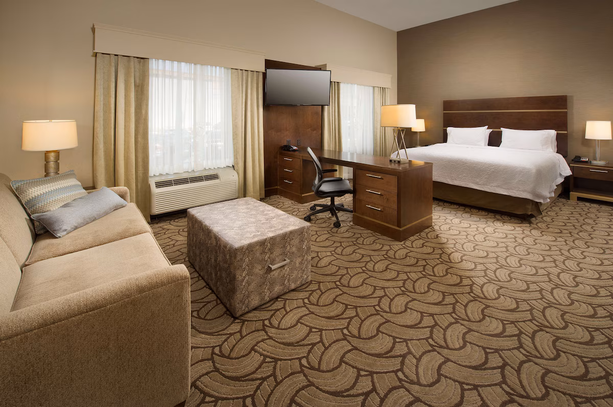 Hampton Inn & Suites San Antonio-Downtown/Market Square - Image 4
