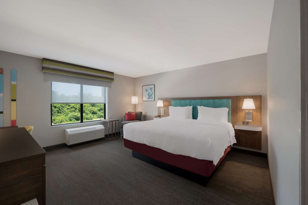 Hampton Inn by Hilton Detroit Southfield - Image 3