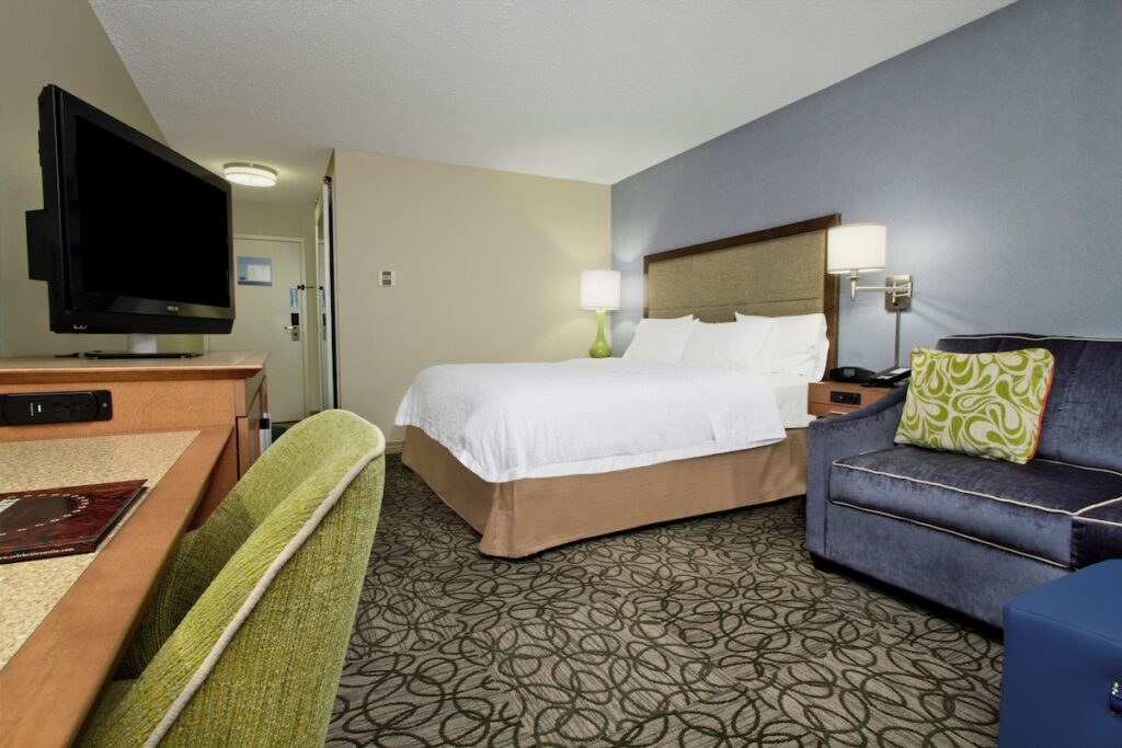 Hampton by Hilton Austin South - I-35 & Ben White - Image 5