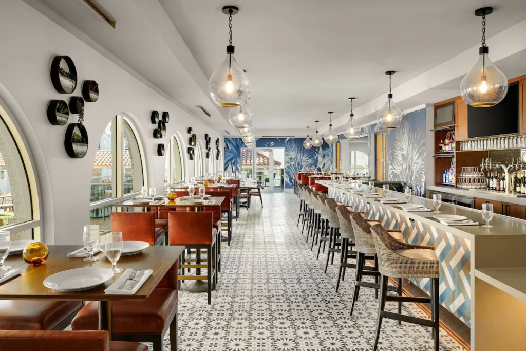 Hayes Mansion San Jose, Curio Collection by Hilton - Image 2