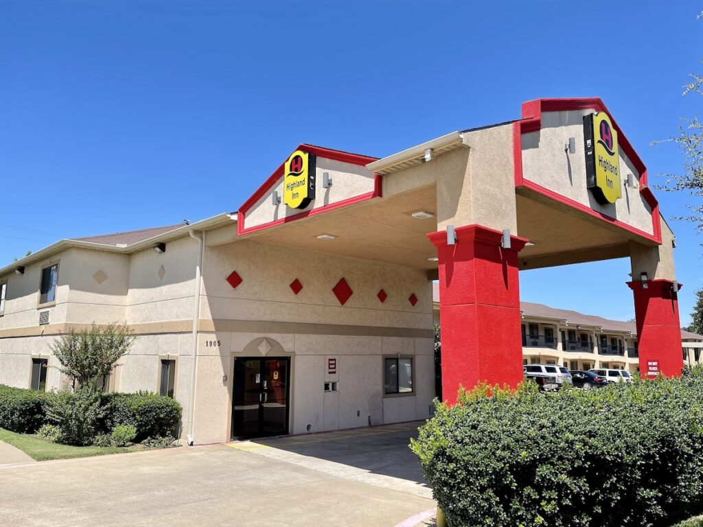 Highland Inn - Image 2