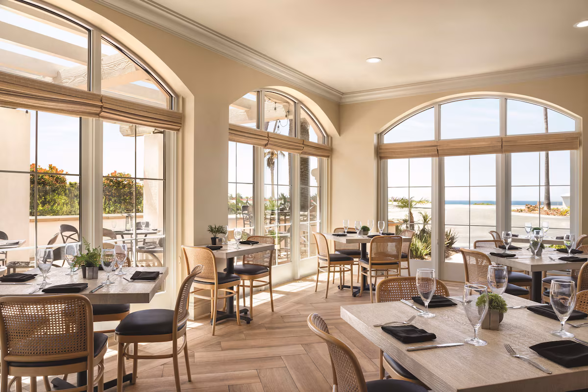 Hilton Garden Inn Carlsbad Beach - Image 2