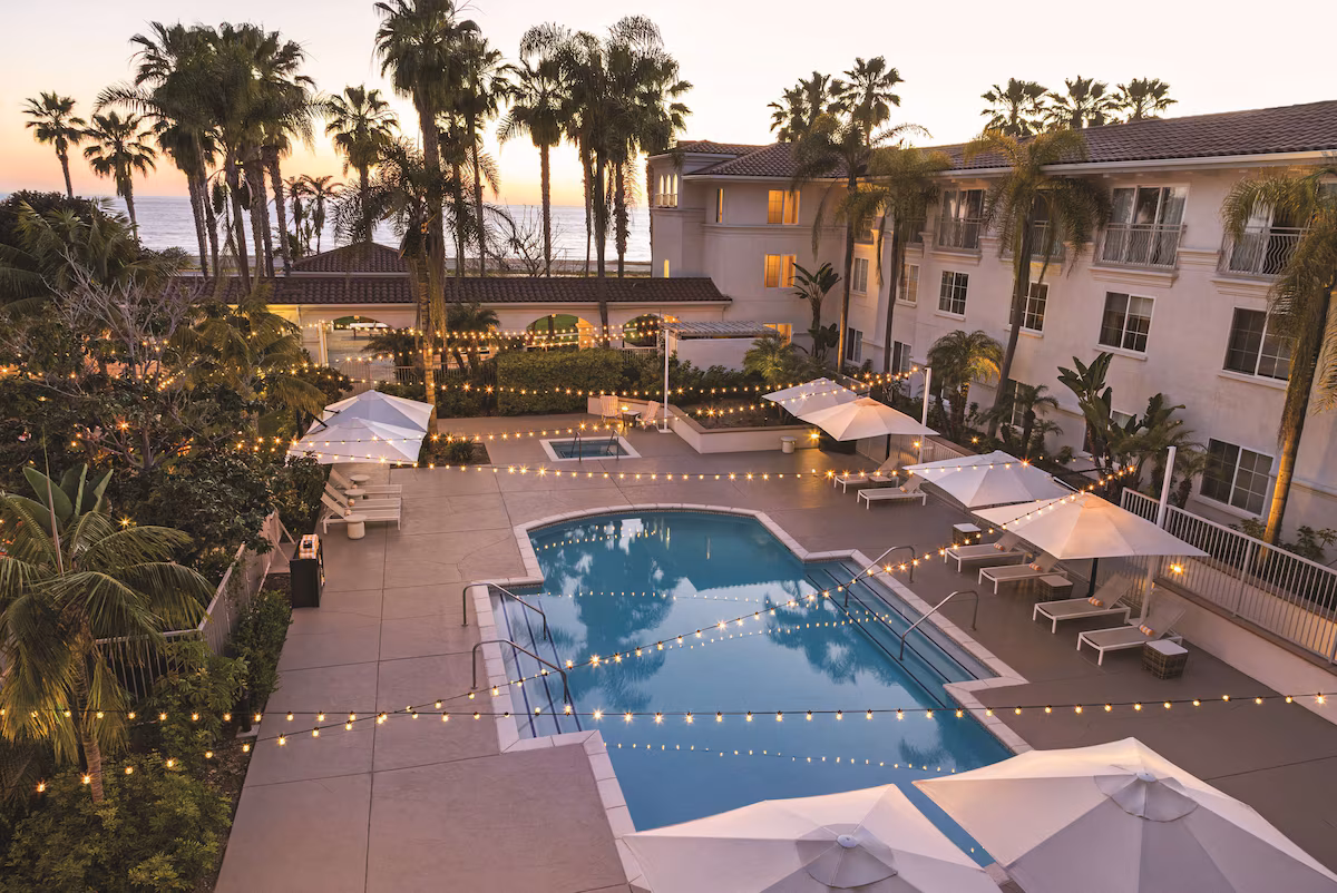 Hilton Garden Inn Carlsbad Beach - Image 3