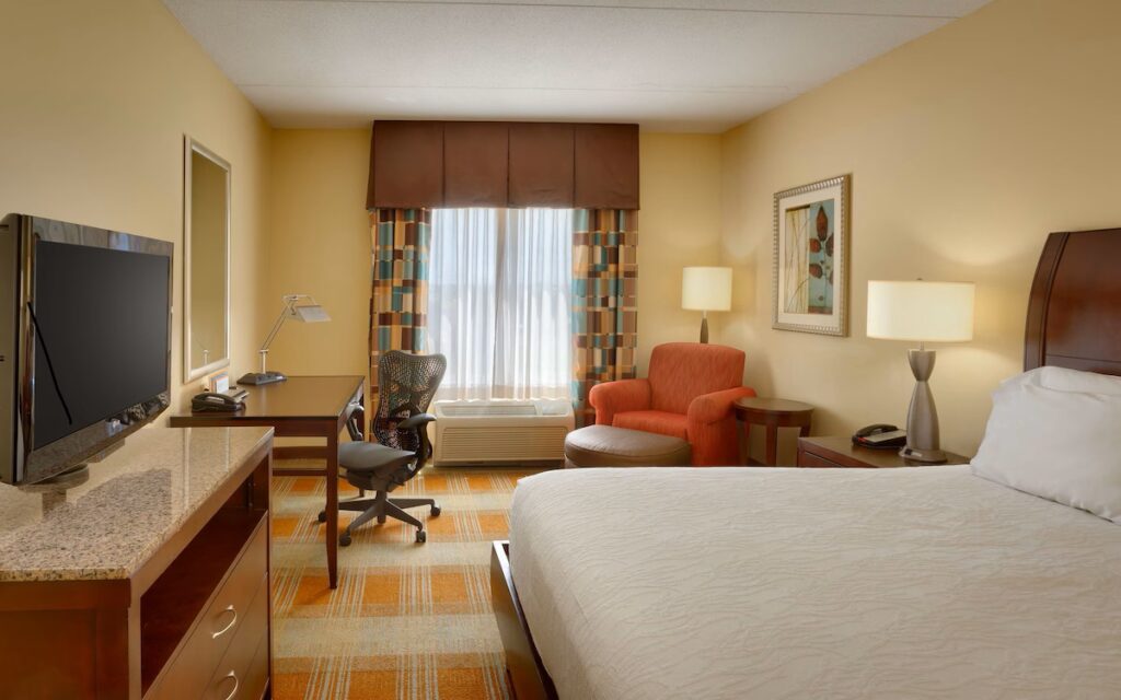 Hilton Garden Inn Clarksville - Image 3