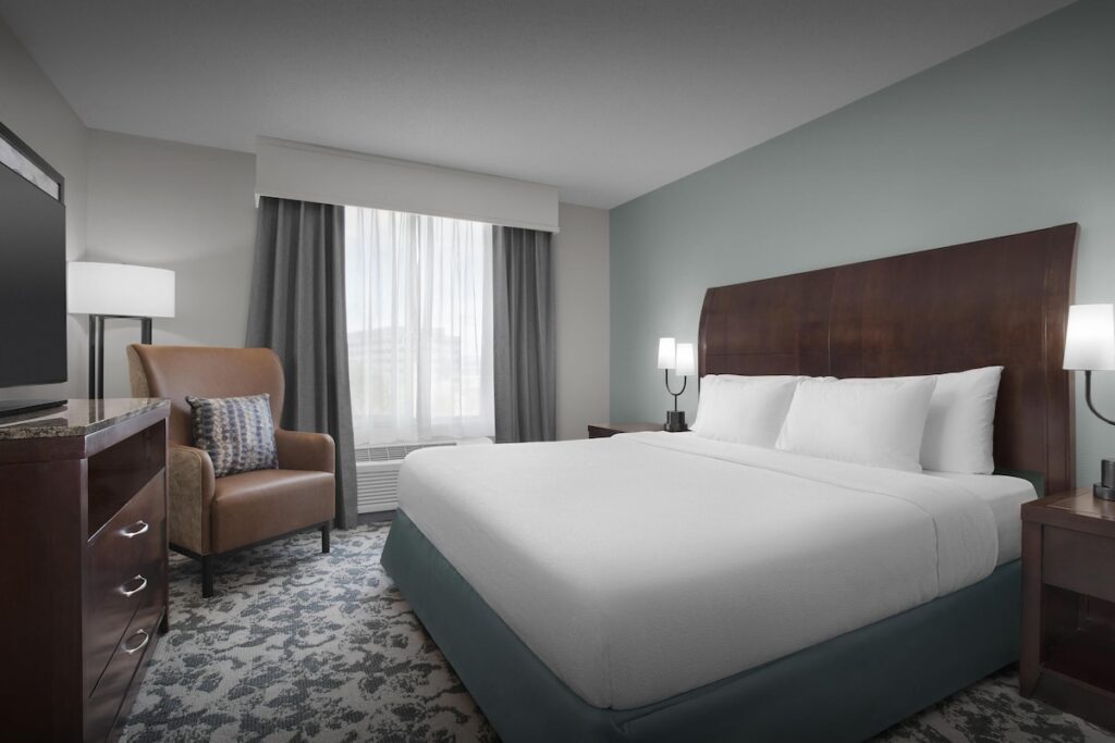 Hilton Garden Inn Denver Highlands Ranch - Image 3