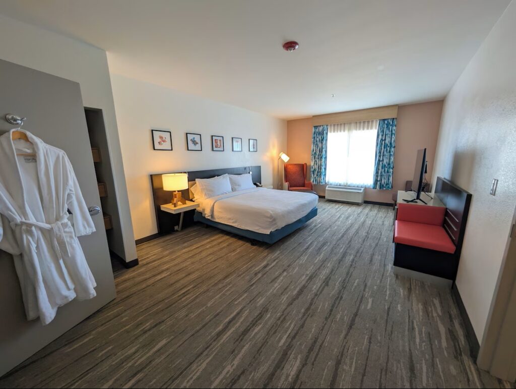 Hilton Garden Inn Las Vegas Strip South - Image 2